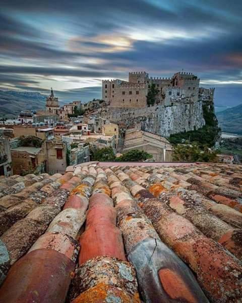 Villetta In Centro Storico Caccamo Exterior photo
